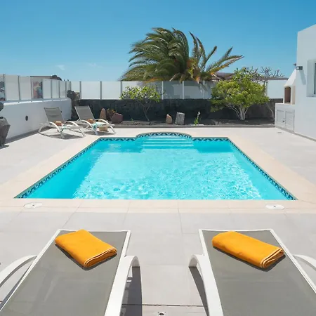 Casa Dolores By Optima Villa